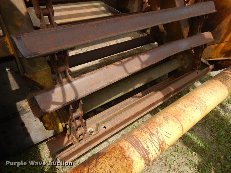 image for item HA9393 1980 John Deere 862  conventional scraper