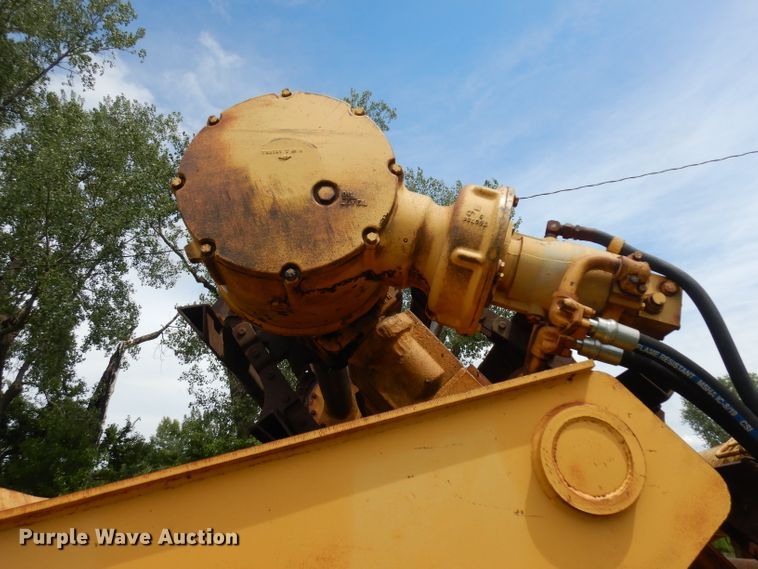 image for item HA9393 1980 John Deere 862  conventional scraper