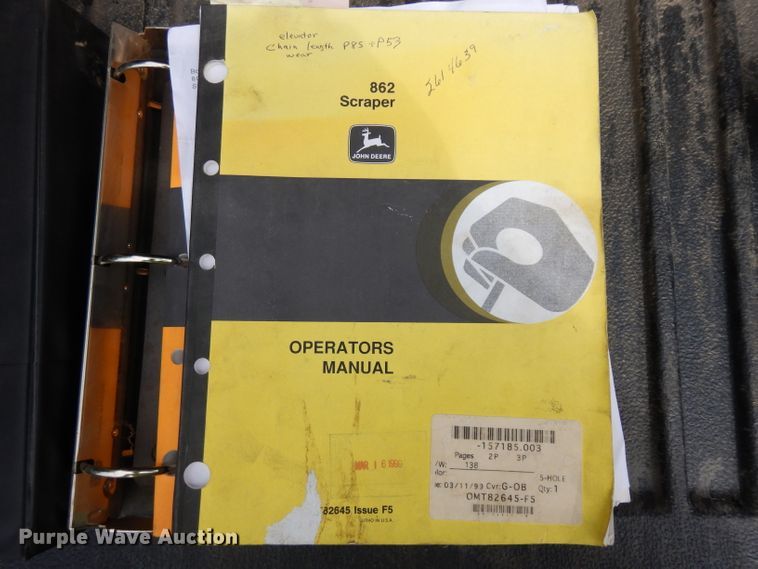 image for item HA9393 1980 John Deere 862  conventional scraper