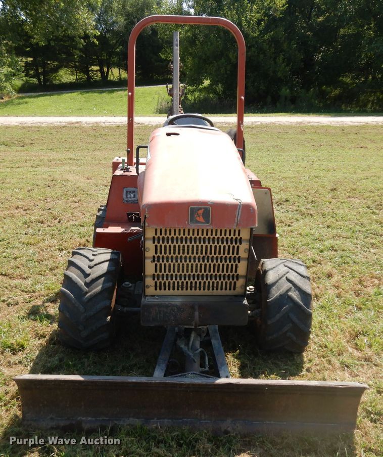 image for item HA9411 2004 Ditch Witch RT40  trencher