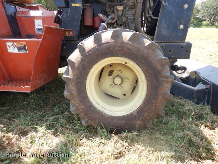 image for item HA9411 2004 Ditch Witch RT40  trencher