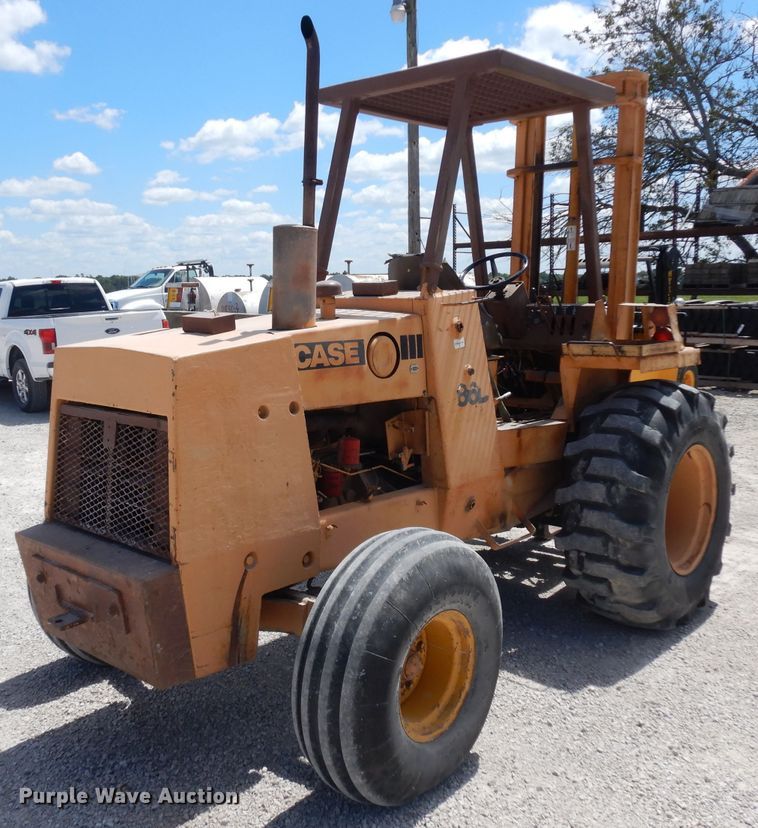 image for item HA9422 Case 586D  forklift