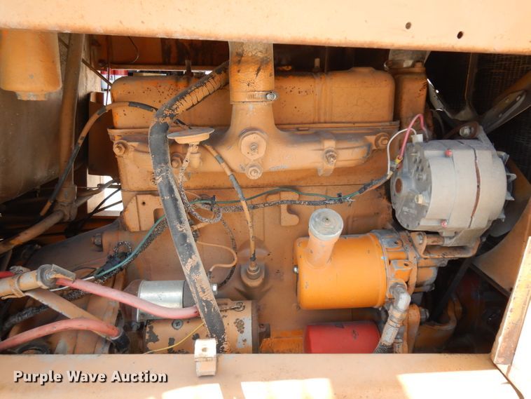 image for item HA9422 Case 586D  forklift