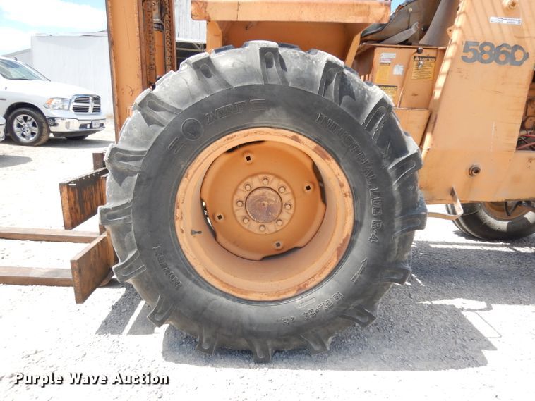 image for item HA9422 Case 586D  forklift