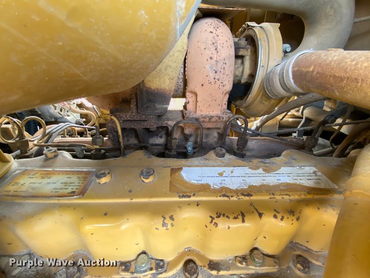 image for item HA9546 1998 Caterpillar D6R XL dozer