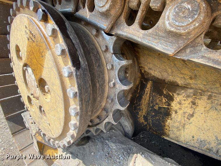 image for item HA9546 1998 Caterpillar D6R XL dozer