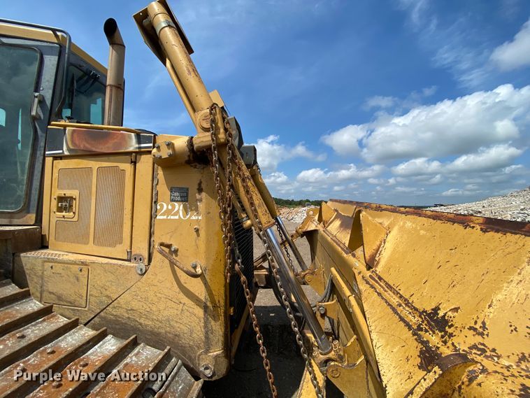 image for item HA9546 1998 Caterpillar D6R XL dozer