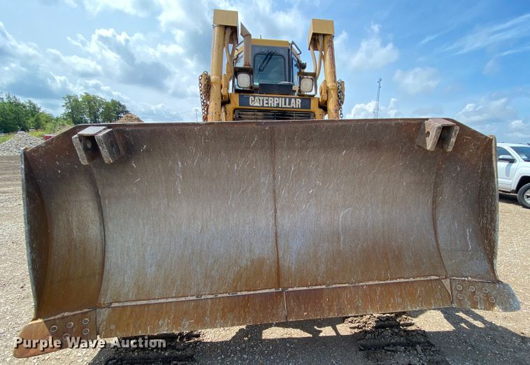image for item HA9546 1998 Caterpillar D6R XL dozer