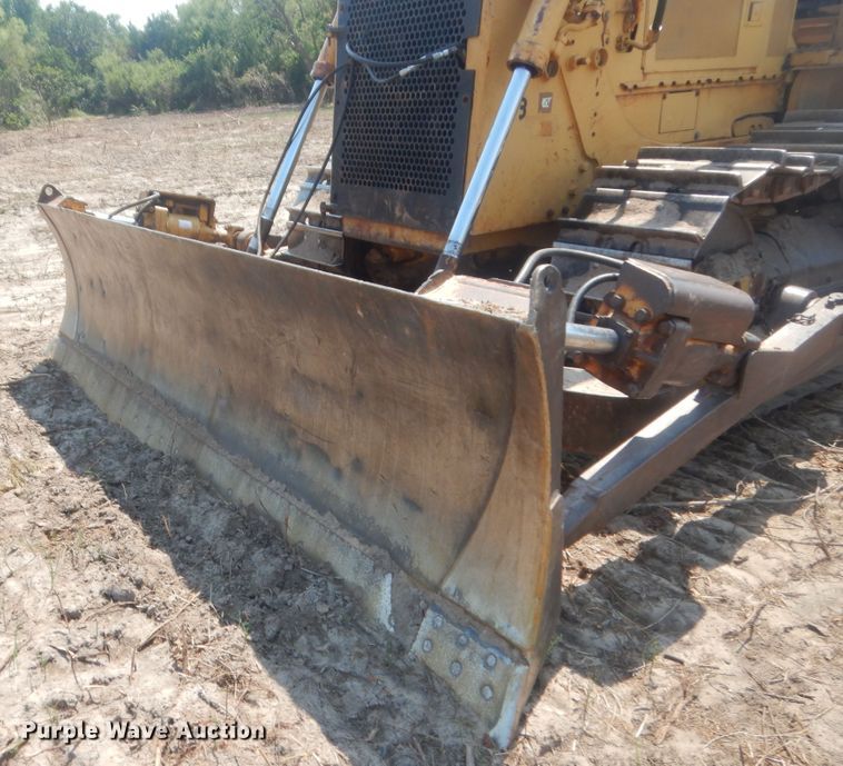 image for item HB9380 1993 Caterpillar D6E  dozer