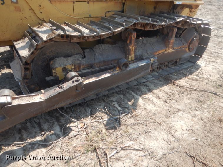 image for item HB9380 1993 Caterpillar D6E  dozer