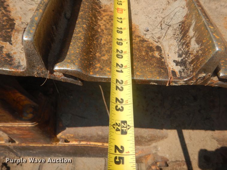 image for item HB9380 1993 Caterpillar D6E  dozer