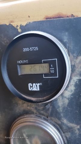 image for item HB9380 1993 Caterpillar D6E  dozer