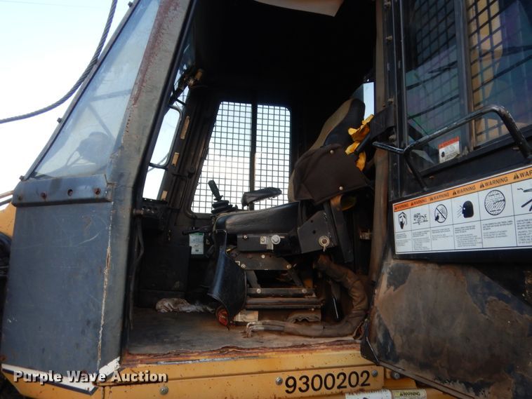 image for item HB9382 Hydro Ax 421E mulcher