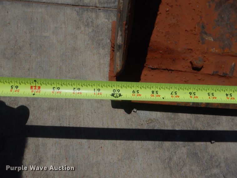 image for item HB9455 2000 Bobcat 753  skid steer loader