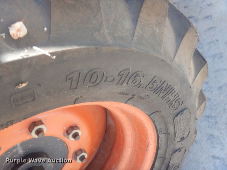 image for item HB9455 2000 Bobcat 753  skid steer loader