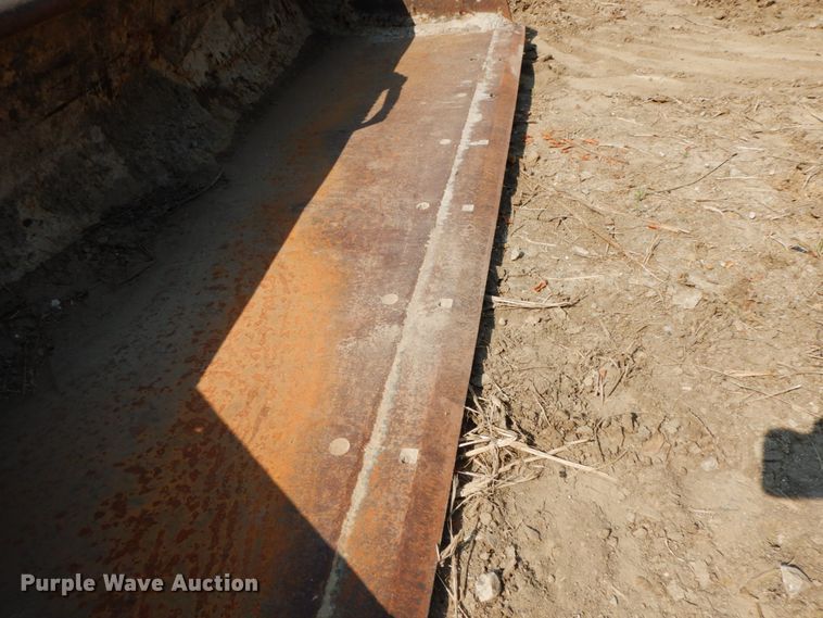 image for item HJ9536 Paladin 76"W skid steer bucket