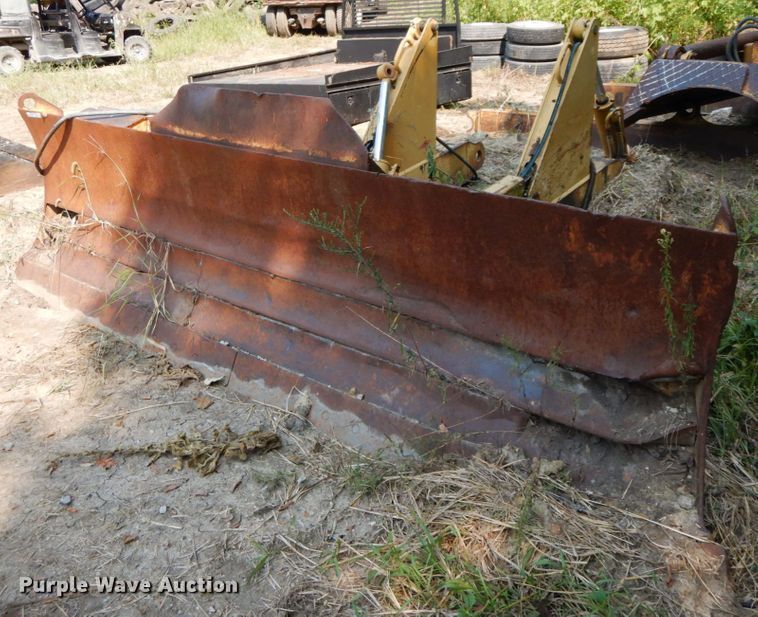 image for item HJ9538 13'W straight dozer blade