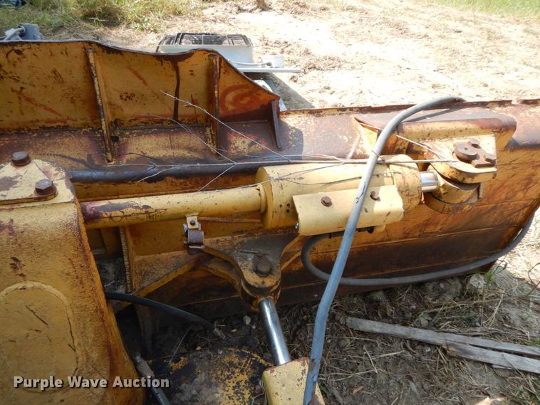 image for item HJ9538 13'W straight dozer blade