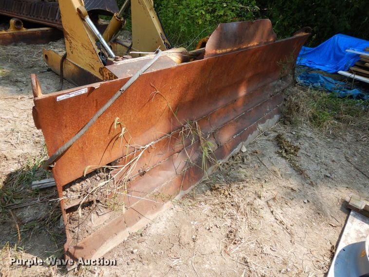 image for item HJ9538 13'W straight dozer blade