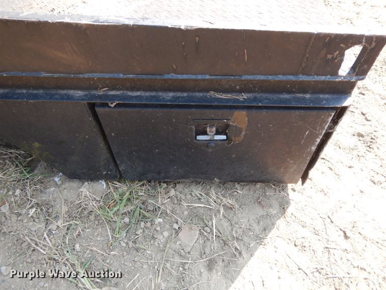 image for item HJ9542 102"L x 92"W flatbed