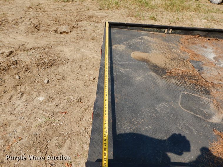 image for item HJ9542 102"L x 92"W flatbed