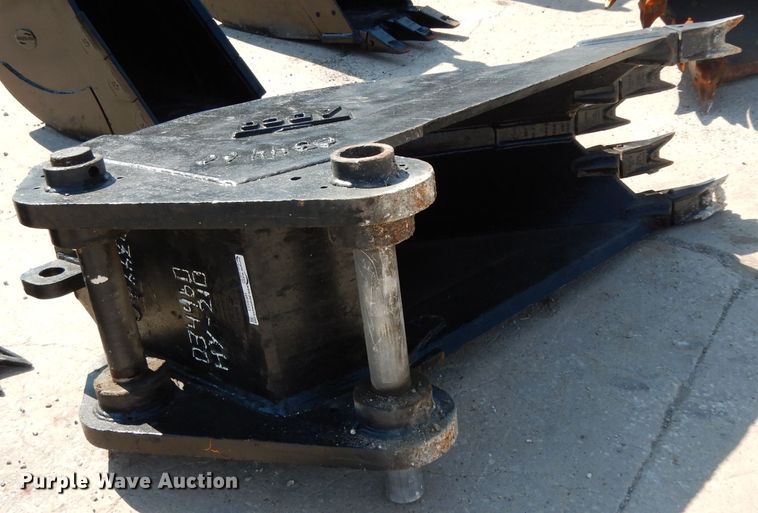 image for item HR9553 Adco 30V26 25"W excavator bucket