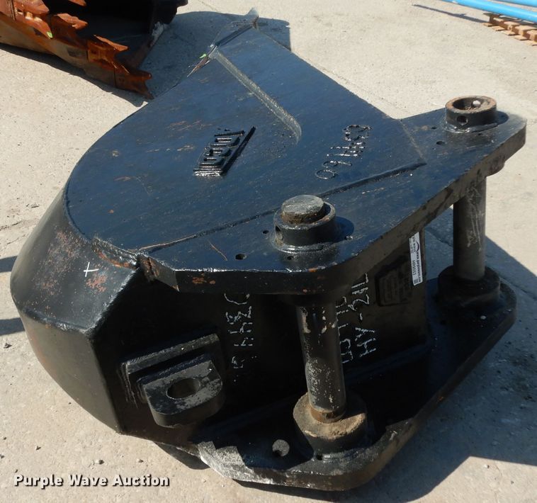 image for item HR9553 Adco 30V26 25"W excavator bucket