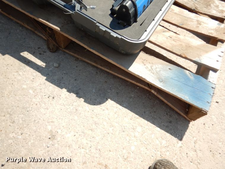 image for item HR9558 Mikrofyn MD10 construction laser