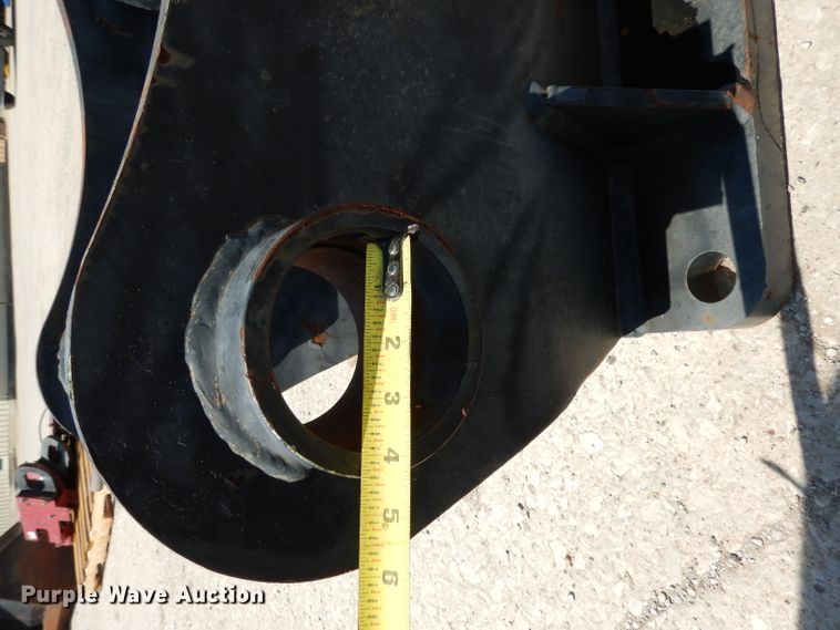 image for item HR9559 Central Fabricators excavator coupler