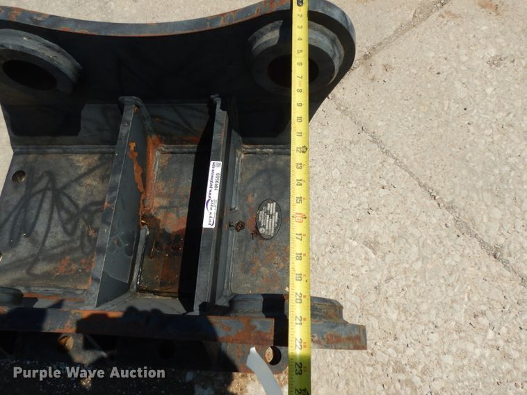 image for item HR9559 Central Fabricators excavator coupler