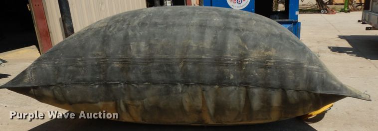 image for item HR9560 Sava 48-64 pillow pipe plug