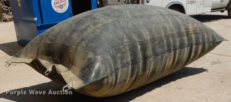 image for item HR9560 Sava 48-64 pillow pipe plug