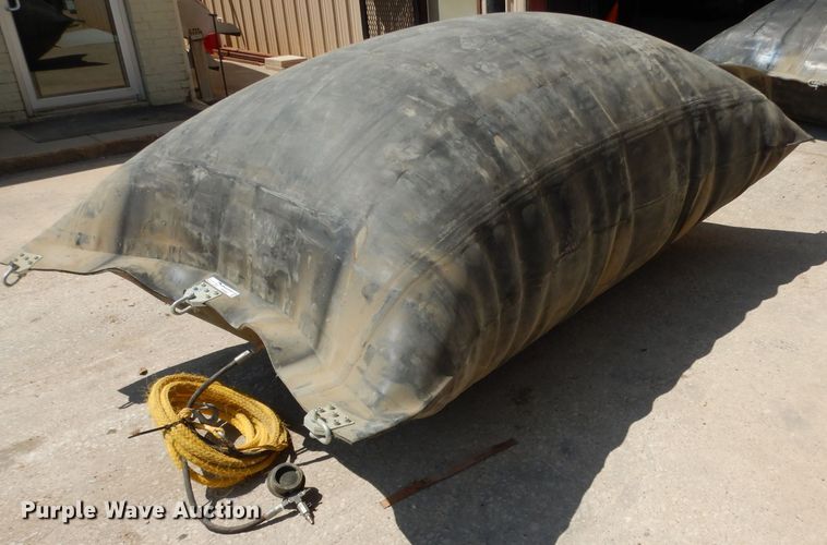 image for item HR9560 Sava 48-64 pillow pipe plug