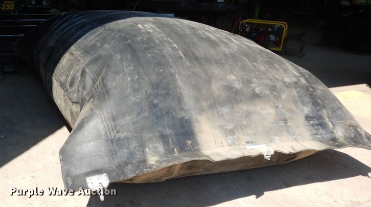 image for item HR9561 Sava 64-80 pillow pipe plug