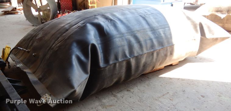 image for item HR9561 Sava 64-80 pillow pipe plug