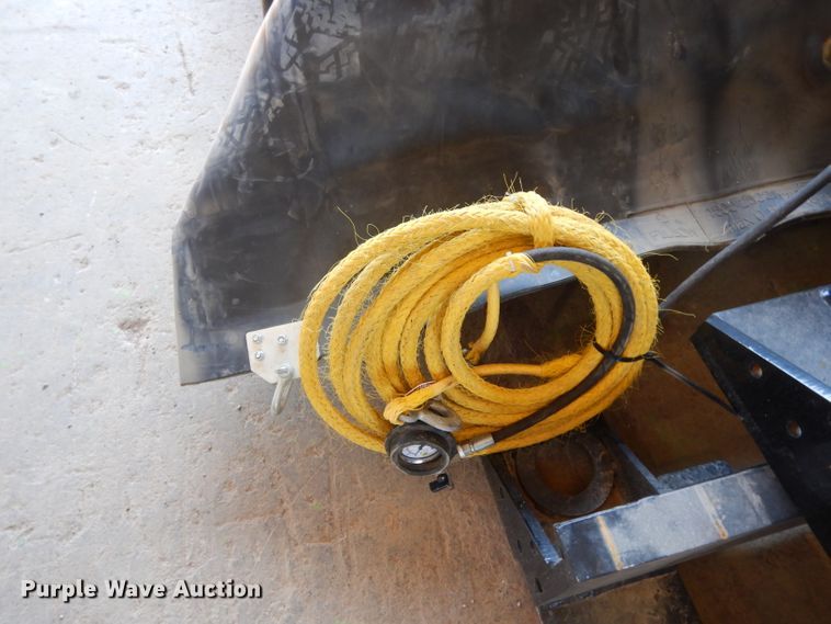 image for item HR9561 Sava 64-80 pillow pipe plug