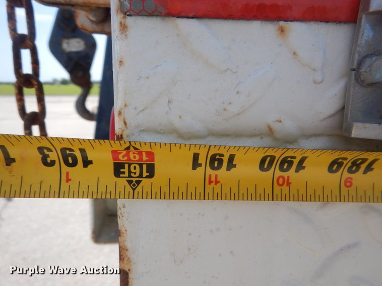 image for item HY9262 2003 Ford F750 Super Duty  crane truck