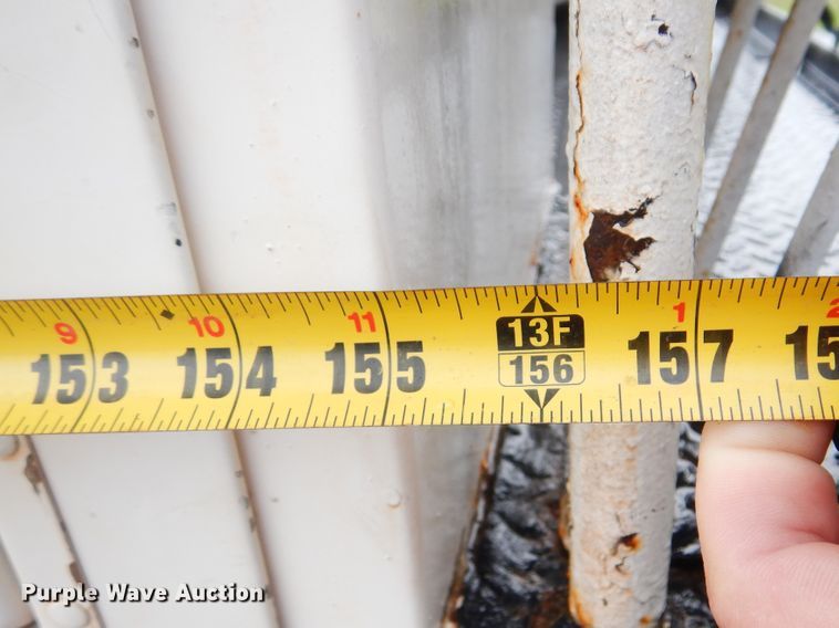 image for item HY9264 1998 International 4700  digger derrick truck