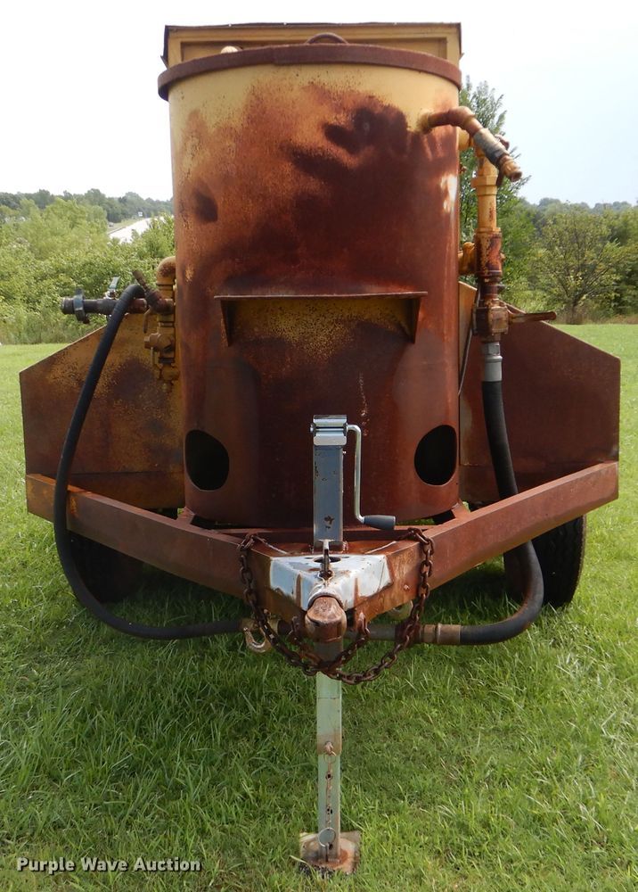 image for item HY9265 Sullair  air compressor