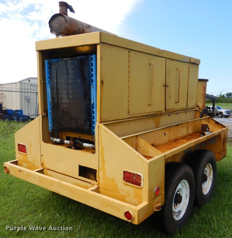 image for item HY9265 Sullair  air compressor