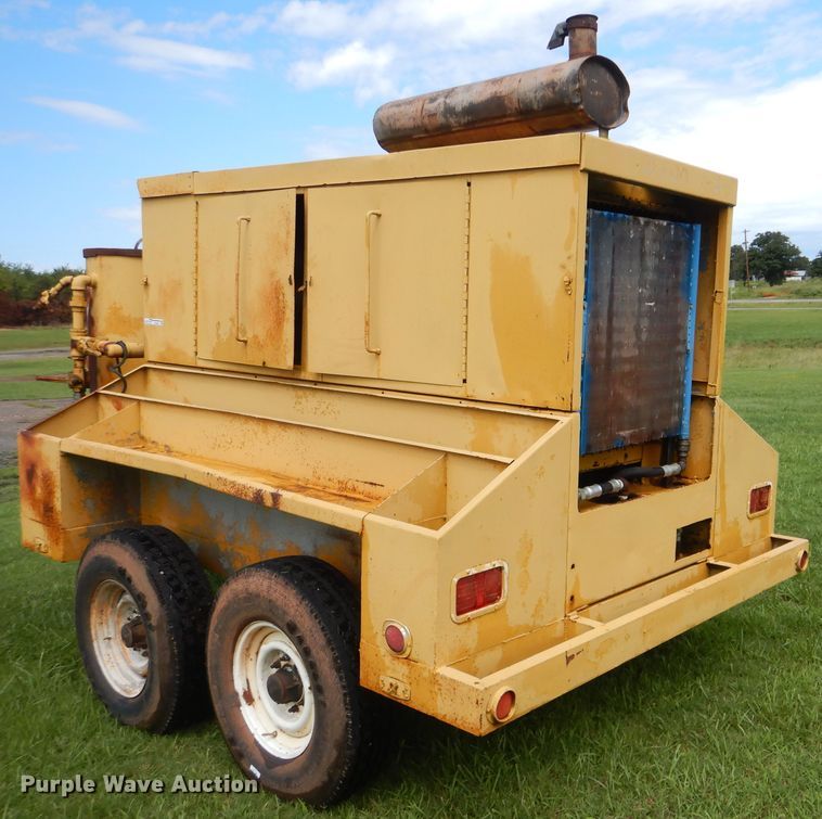 image for item HY9265 Sullair  air compressor