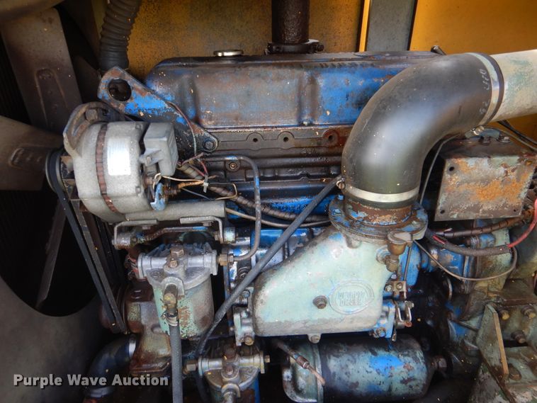 image for item HY9265 Sullair  air compressor