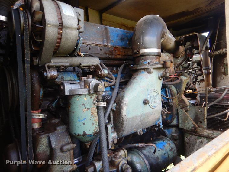 image for item HY9265 Sullair  air compressor