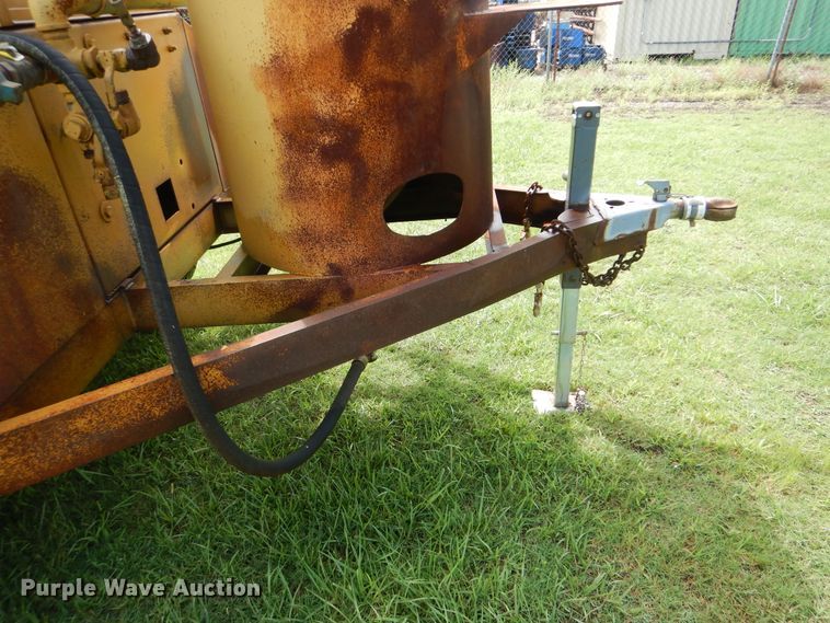 image for item HY9265 Sullair  air compressor