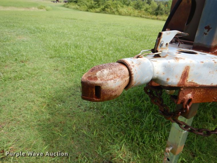 image for item HY9265 Sullair  air compressor