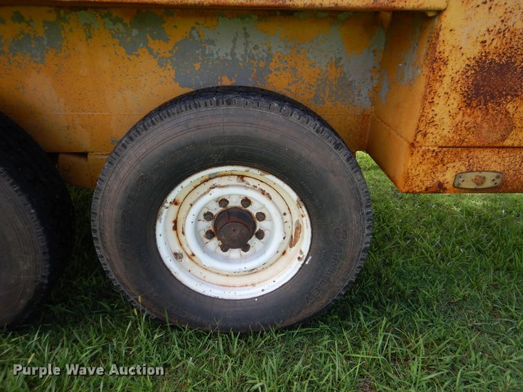 image for item HY9265 Sullair  air compressor