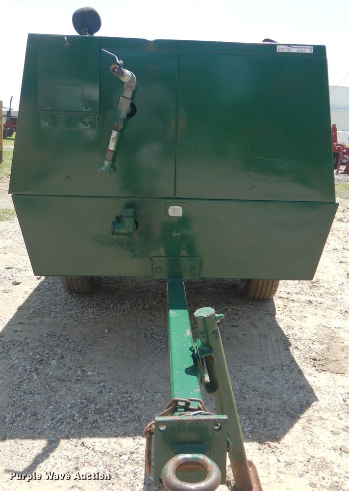 image for item HY9277 Sullair 185DPQ  air compressor