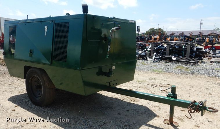 image for item HY9277 Sullair 185DPQ  air compressor