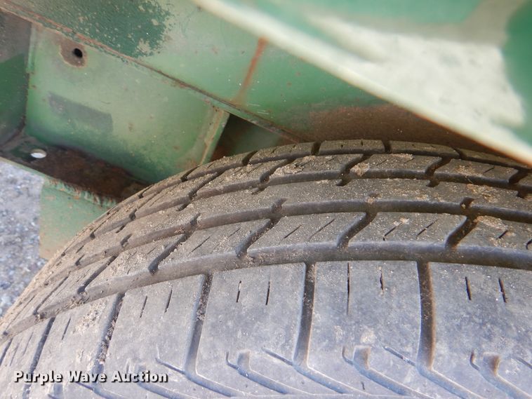 image for item HY9277 Sullair 185DPQ  air compressor