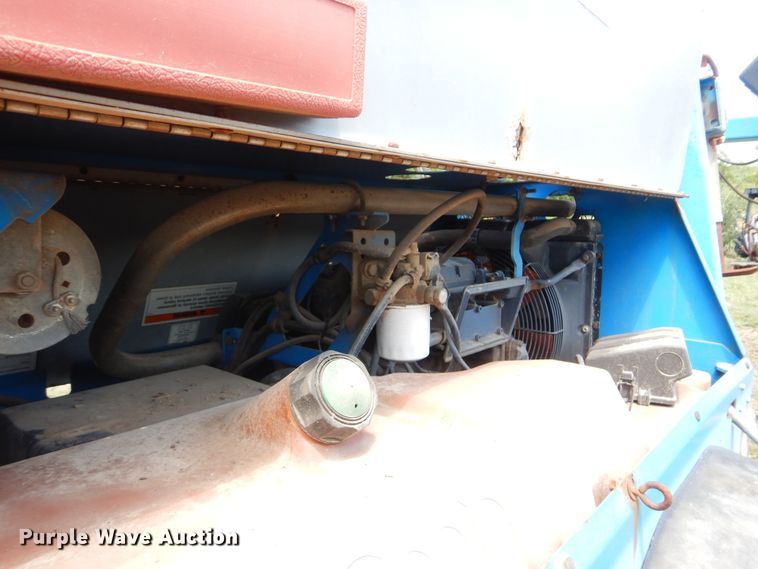 image for item HY9279 2005 Genie TML-4000N  light plant